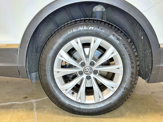 2018 Volkswagen Tiguan 2.0T SE 4MOTION - 23033895 - 45