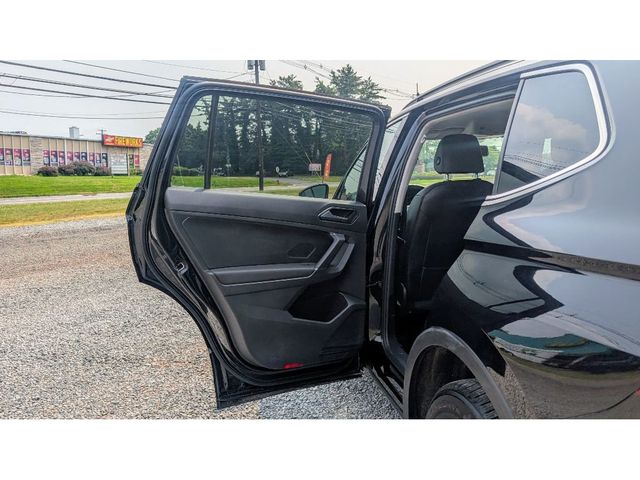 2018 Volkswagen Tiguan 2.0T SE 4MOTION - 22889240 - 9