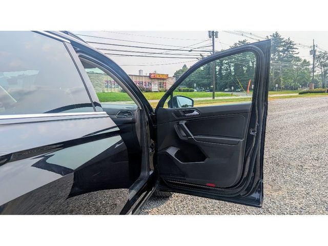 2018 Volkswagen Tiguan 2.0T SE 4MOTION - 22889240 - 10