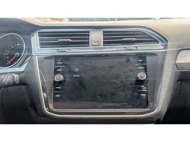 2018 Volkswagen Tiguan 2.0T SE 4MOTION - 22889240 - 25