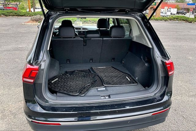2018 Volkswagen Tiguan 2.0T SE 4MOTION - 23022450 - 34