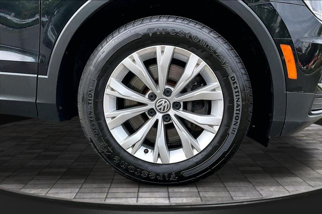 2018 Volkswagen Tiguan 2.0T SE 4MOTION - 23022450 - 35