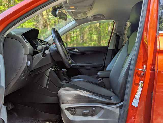 2018 Volkswagen Tiguan 2.0T SE 4MOTION - 23091808 - 12