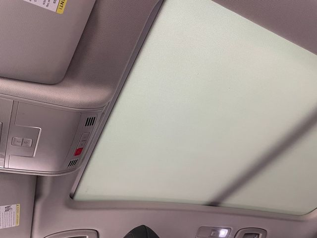 2018 Volkswagen Tiguan 2.0T SE 4MOTION - 22958470 - 28