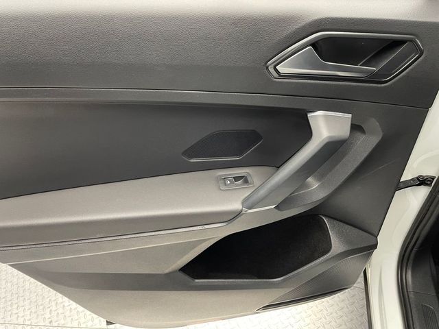 2018 Volkswagen Tiguan 2.0T SE 4MOTION - 22958470 - 30