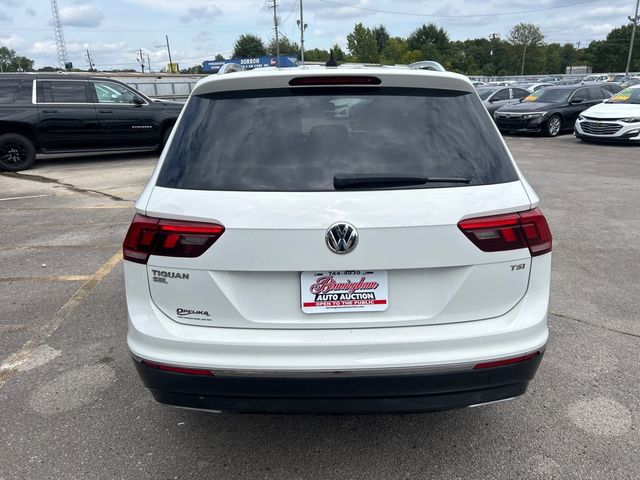 2018 Volkswagen Tiguan 2.0T SEL FWD - 23072794 - 4