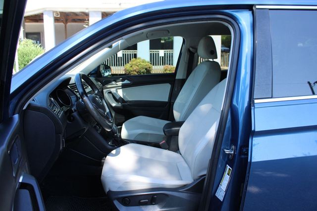 2018 Volkswagen Tiguan 2.0T SEL FWD - 23066384 - 12