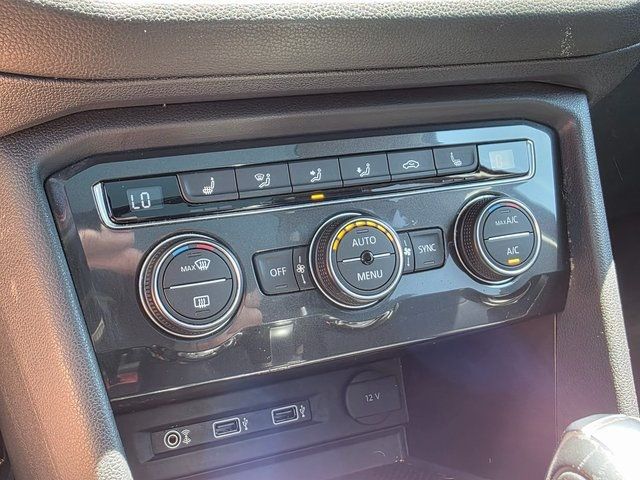 2018 Volkswagen Tiguan 2.0T SEL FWD - 22868908 - 31