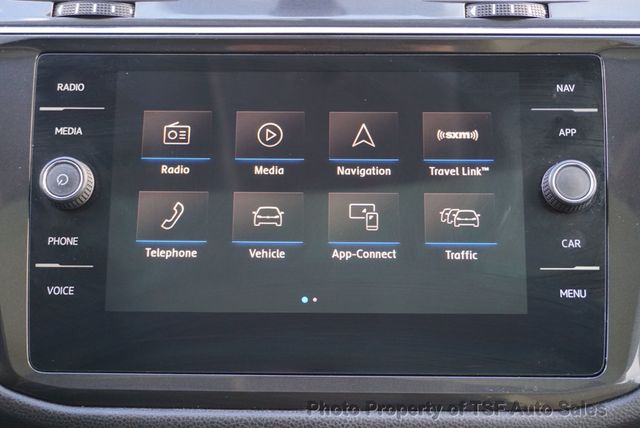 2018 Volkswagen Tiguan 2.0T SEL Premium 4MOTION CARPLAY NAVI REAR CAM PANO ROOF LOADED! - 22940522 - 21