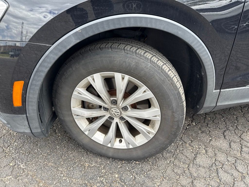 2018 Volkswagen Tiguan 2.0T S FWD - 23025573 - 1