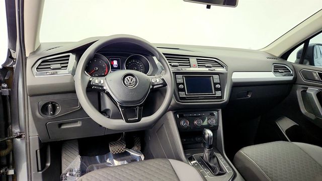 2018 Volkswagen Tiguan 2.0T S FWD - 22964028 - 11