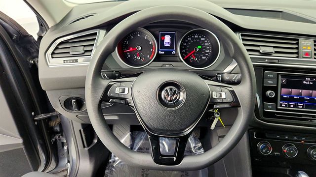 2018 Volkswagen Tiguan 2.0T S FWD - 22964028 - 12