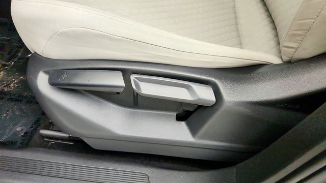 2018 Volkswagen Tiguan 2.0T S FWD - 23032563 - 10
