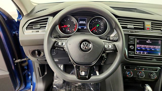 2018 Volkswagen Tiguan 2.0T S FWD - 23032563 - 12