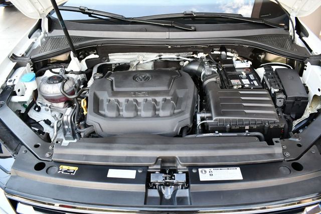 2018 Volkswagen Tiguan 2.0T S FWD 4 Door SUV W/Rear View Camera - 20410744 - 38