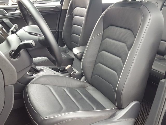 2018 Volkswagen Tiguan (Recovered Theft) 2.0T SEL Premium FWD w/Panoramic Roof - 18381811 - 11
