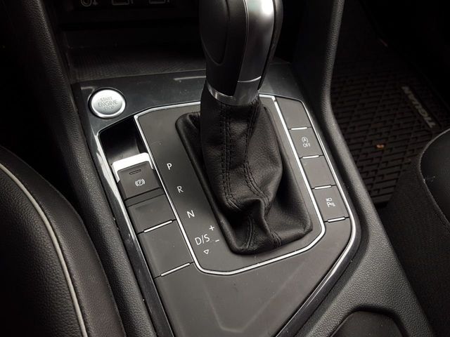 2018 Volkswagen Tiguan (Recovered Theft) 2.0T SEL Premium FWD w/Panoramic Roof - 18381811 - 20