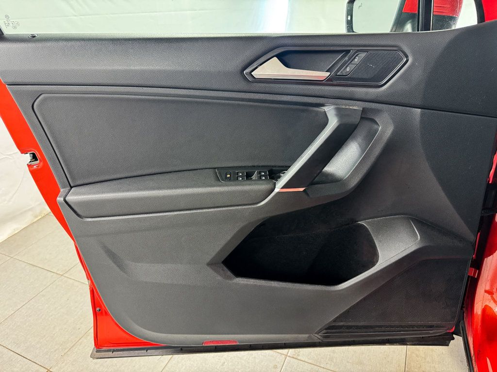2018 Volkswagen Tiguan SE 4MOTION AWD - 23080587 - 10