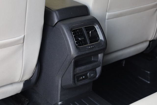 2018 Volkswagen Tiguan SEL - 23047294 - 18