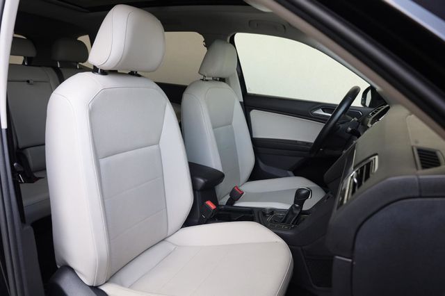 2018 Volkswagen Tiguan SEL - 23047294 - 26