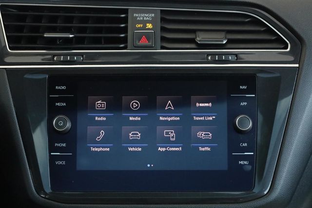 2018 Volkswagen Tiguan SEL - 23047294 - 39