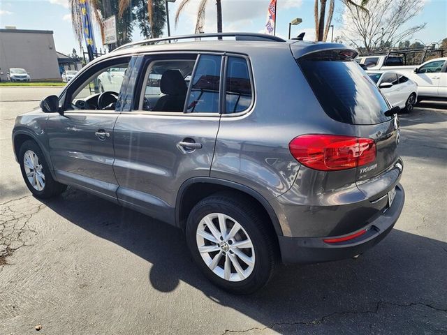 2018 Volkswagen Tiguan Limited 2.0T FWD - 22762493 - 17