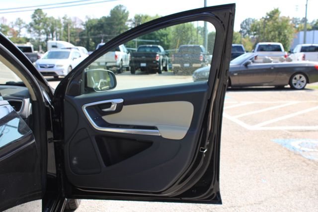 2018 Volvo S60 T5 FWD Dynamic - 23068951 - 28