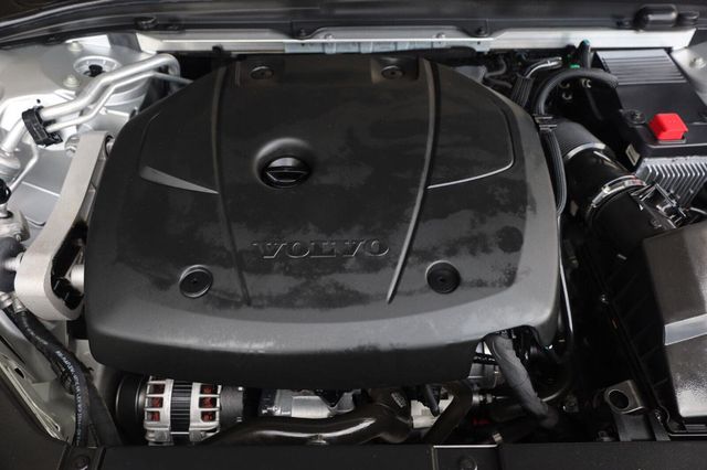 2018 Volvo S90 Momentum - 23057715 - 9