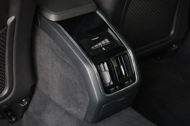 2018 Volvo S90 Momentum - 23057715 - 18