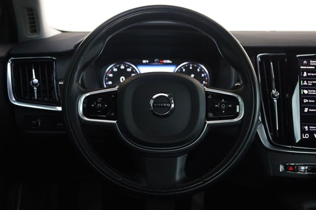 2018 Volvo S90 Momentum - 23057715 - 30
