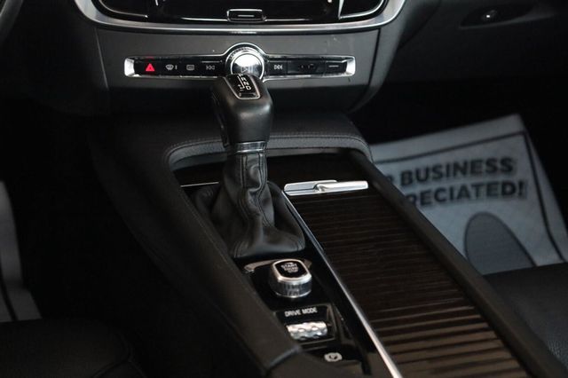 2018 Volvo S90 Momentum - 23057715 - 43