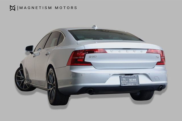 2018 Volvo S90 Momentum - 23057715 - 7