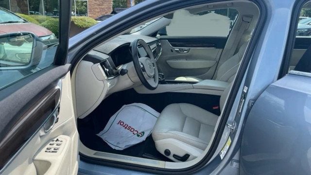 2018 Volvo S90 T5 AWD Momentum - 23047301 - 3