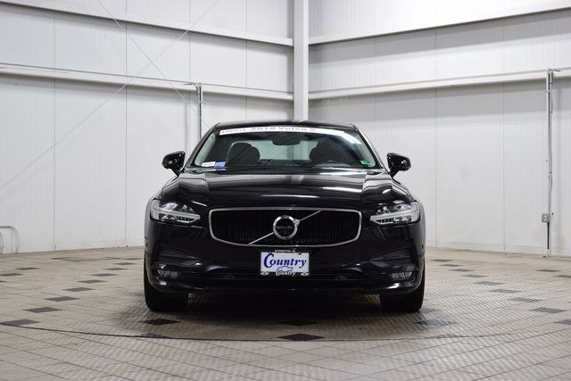 2018 Volvo S90 T5 AWD Momentum - 22948771 - 1