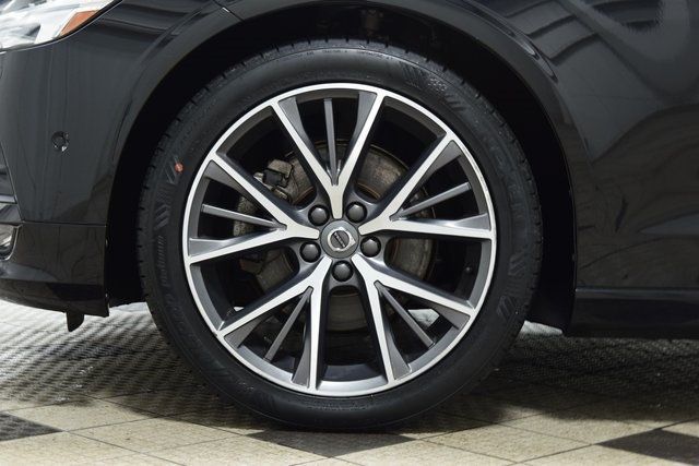 2018 Volvo S90 T5 AWD Momentum - 22948771 - 23