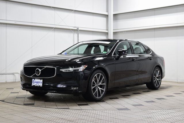 2018 Volvo S90 T5 AWD Momentum - 22948771 - 2