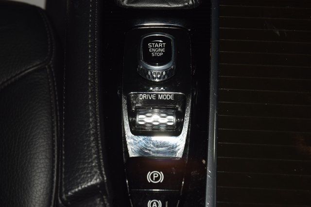 2018 Volvo S90 T5 AWD Momentum - 22948771 - 29