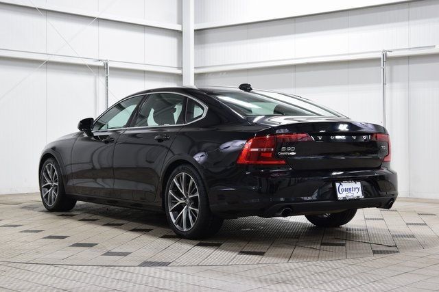 2018 Volvo S90 T5 AWD Momentum - 22948771 - 5