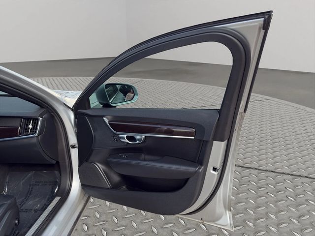 2018 Volvo S90 T5 AWD Momentum - 23020849 - 21