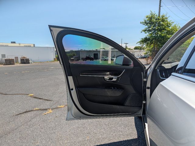 2018 Volvo S90 T5 AWD Momentum - 23057264 - 9