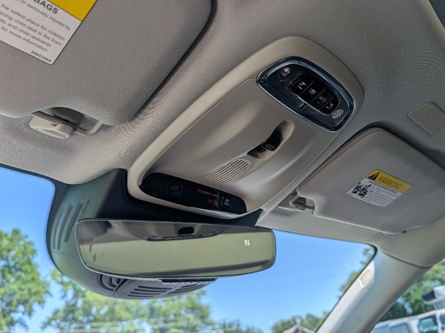 2018 Volvo S90 T5 AWD Momentum - 23057264 - 16