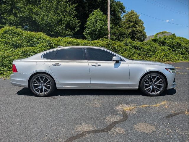 2018 Volvo S90 T5 AWD Momentum - 23057264 - 3