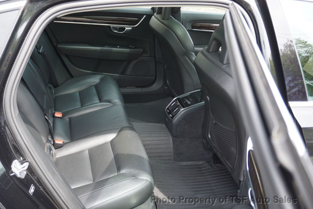 2018 Volvo S90 T5 AWD Momentum NAVI CARPLAY 360 CAMERAS PANO ROOF 19" WHEELS - 23017837 - 16