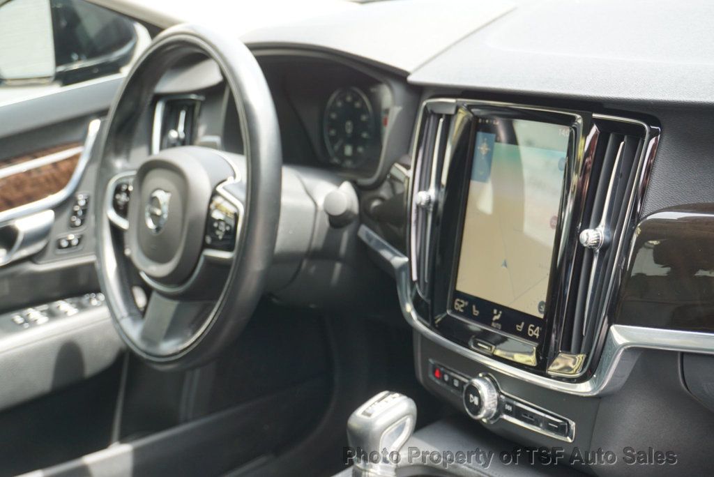 2018 Volvo S90 T5 AWD Momentum NAVI CARPLAY 360 CAMERAS PANO ROOF 19" WHEELS - 23017837 - 21