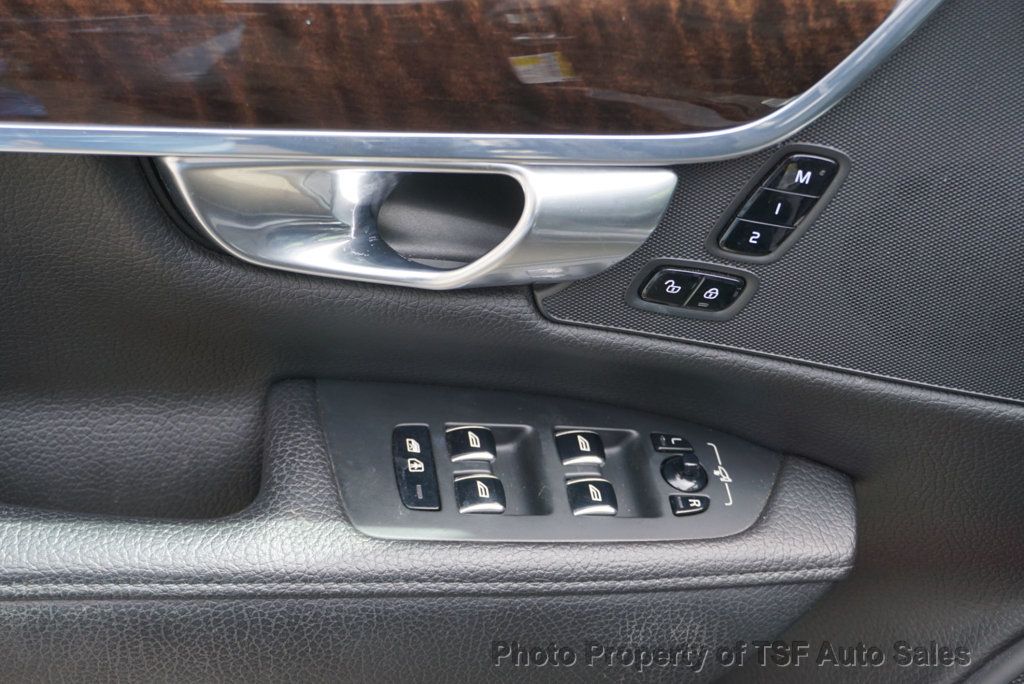 2018 Volvo S90 T5 AWD Momentum NAVI CARPLAY 360 CAMERAS PANO ROOF 19" WHEELS - 23017837 - 38