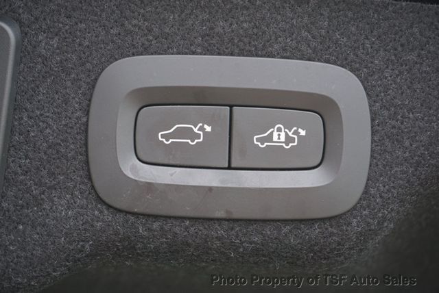 2018 Volvo S90 T5 AWD Momentum NAVI CARPLAY 360 CAMERAS PANO ROOF 19" WHEELS - 23017837 - 40