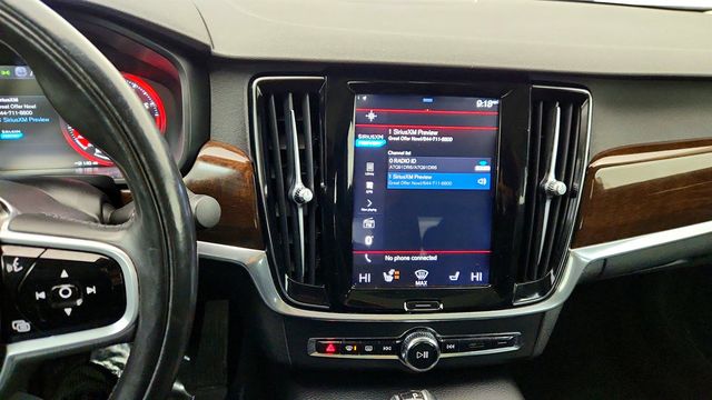 2018 Volvo S90 T5 AWD Momentum w/ Plus & Convenience Packages - 22996171 - 17