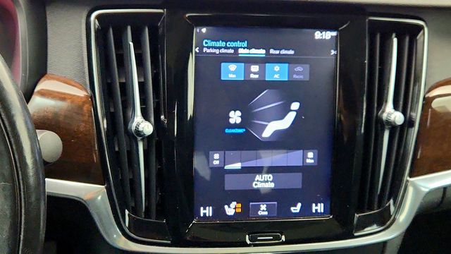2018 Volvo S90 T5 AWD Momentum w/ Plus & Convenience Packages - 22996171 - 19