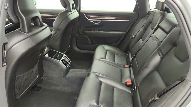 2018 Volvo S90 T5 AWD Momentum w/ Plus & Convenience Packages - 22996171 - 21