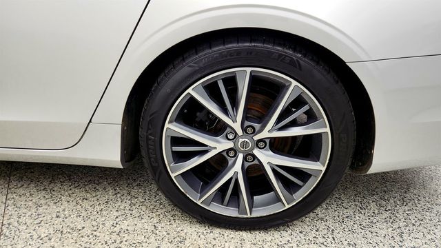 2018 Volvo S90 T5 AWD Momentum w/ Plus & Convenience Packages - 22996171 - 8